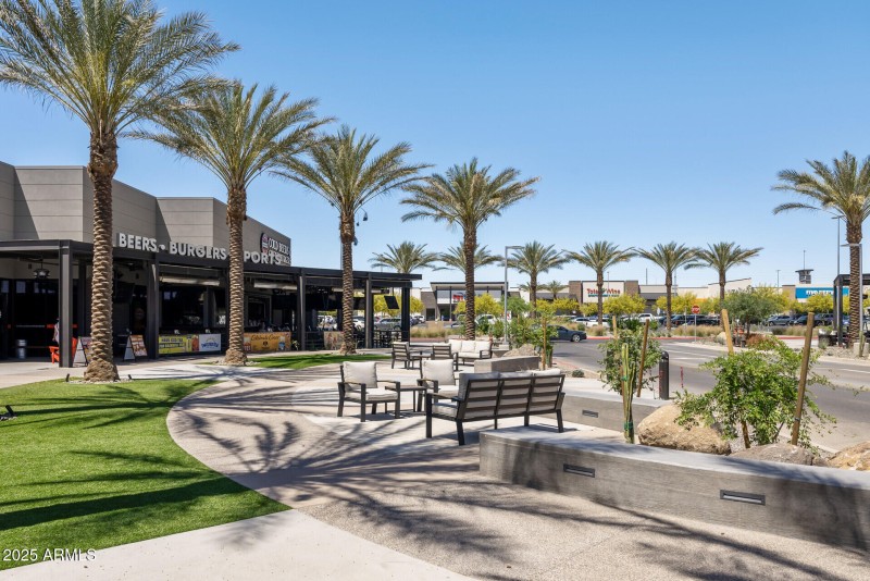 64_14601_Valentines64_mls