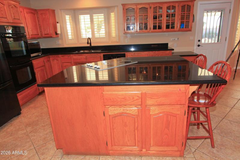 Kitchen 2 - large island with cooktop