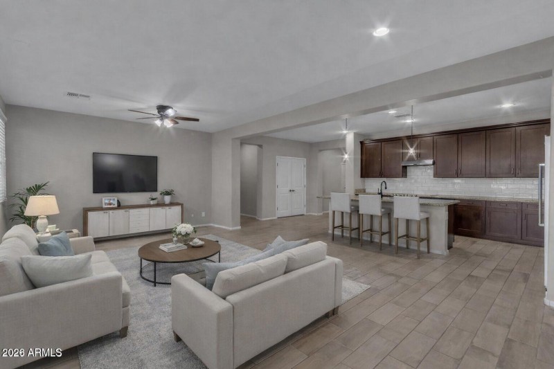 529A5F20-600B-4ADF-A749-FFE6DF93C867