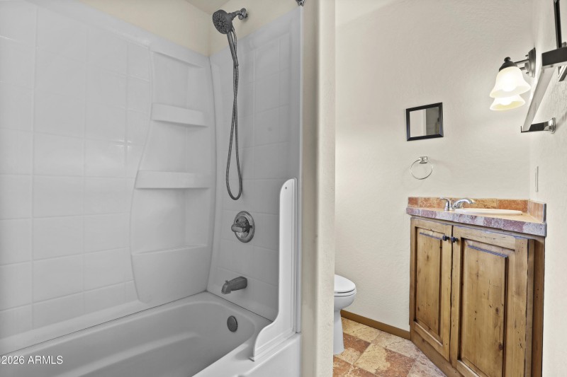 Guest Bathroom - upstairs