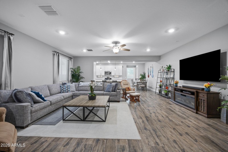 440 Pinnacle Ridge Dr-8