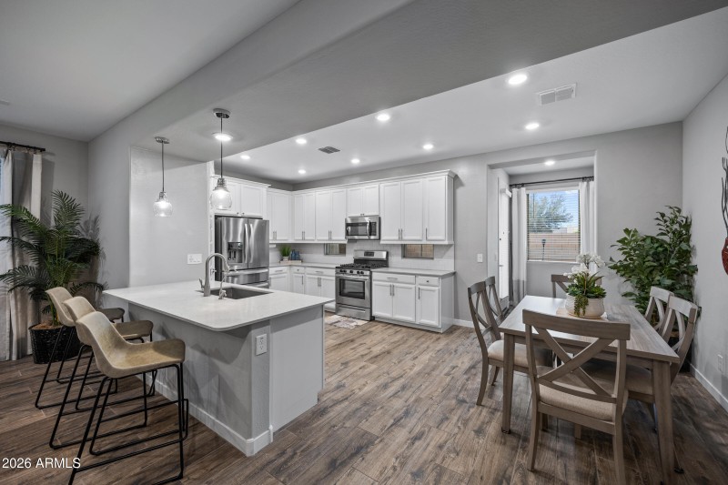 440 Pinnacle Ridge Dr-10