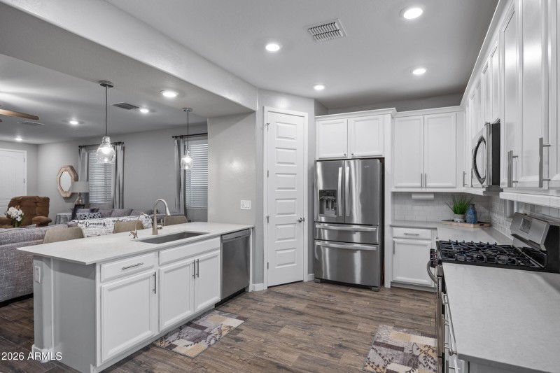 440 Pinnacle Ridge Dr-12