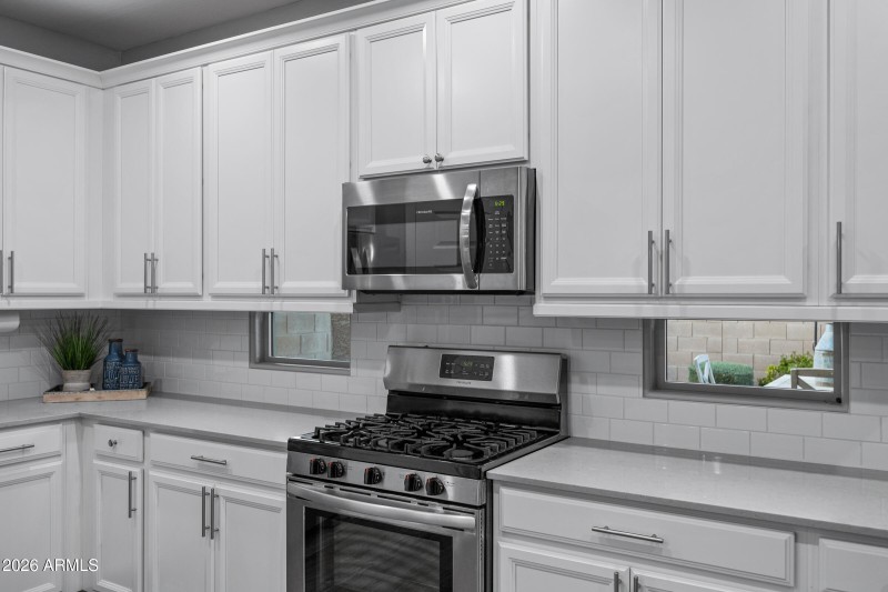 440 Pinnacle Ridge Dr-13