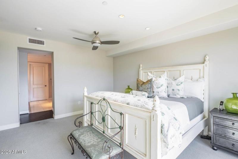 20190930193746267804000000-o