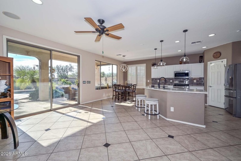 Family Room -Kitchen2