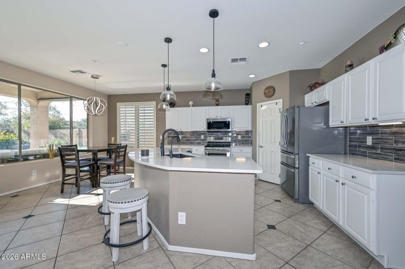 Kitchen-Breakfast Room