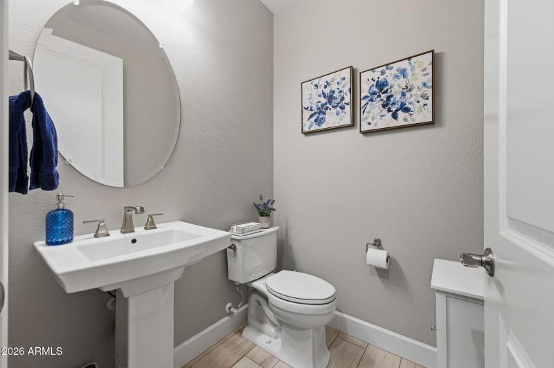 18-web-or-mls-4387 W Ruby Drive-16