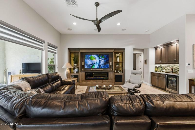 34-web-or-mls-4387 W Ruby Drive-32