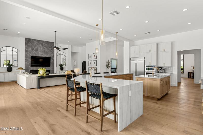 13-web-or-mls-4305-e-virgo-pl