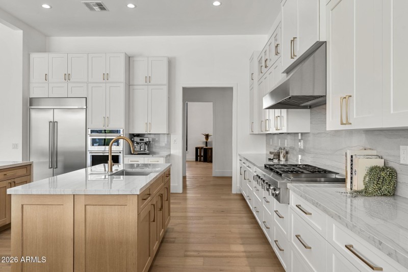 17-web-or-mls-4305-e-virgo-pl