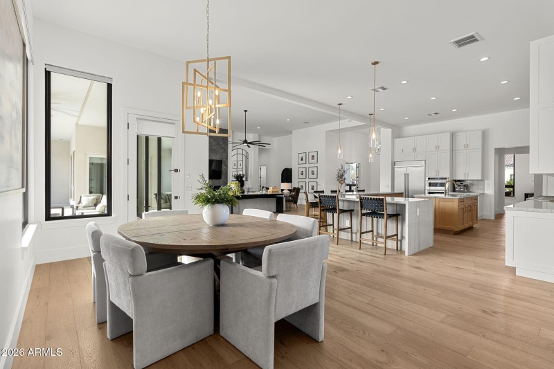 22-web-or-mls-4305-e-virgo-pl