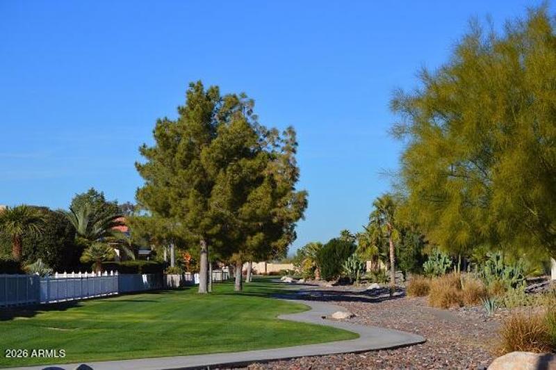 211 Palo Verde Walking Path
