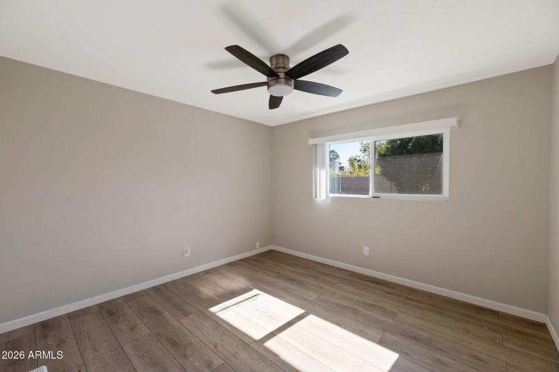 18-web-or-mls-QP-9211