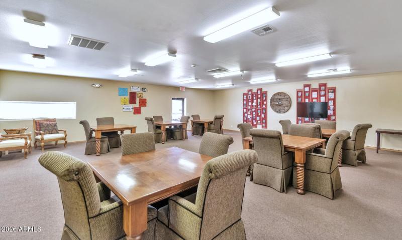 760 W Wickenburg Way-large-046-057-TOD73