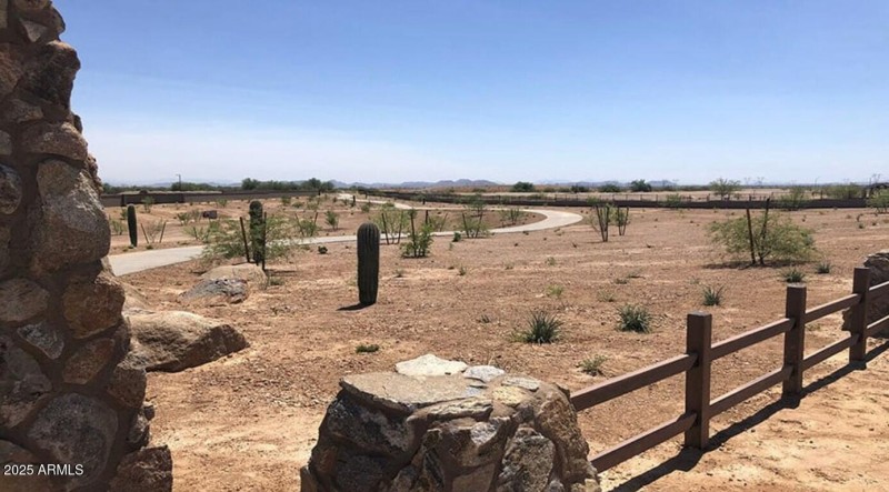 Los Cielos at Rancho Mercado Community