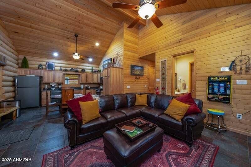 20250215034700992643000000-o