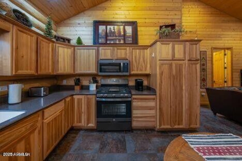 20250215034702450093000000-o