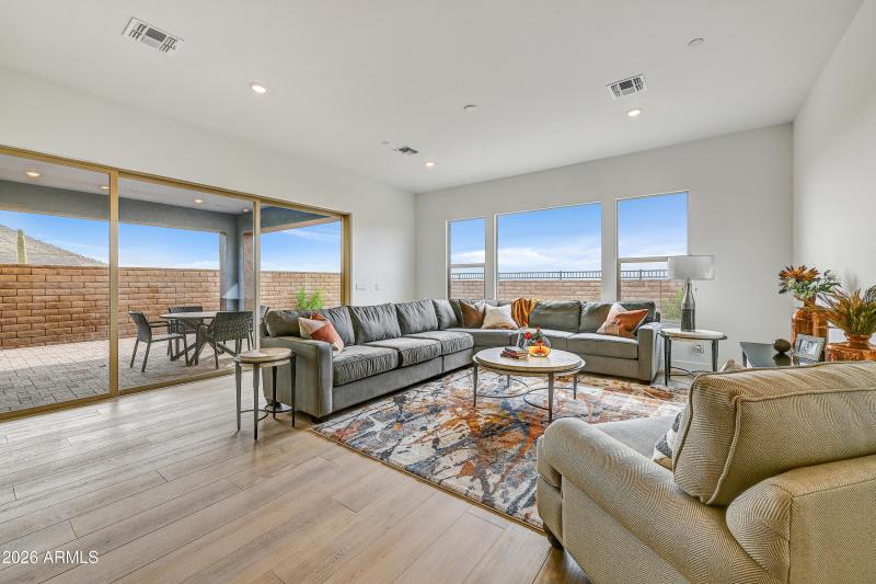 Trilogy_Ridgecrest_Latigo_HS_89_grt_rm2