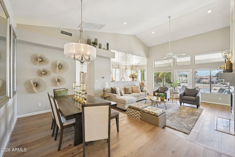 15-web-or-mls-N 56th Ave-S0502-015