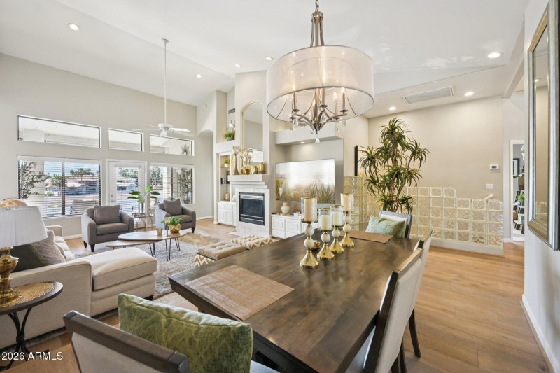 17-web-or-mls-N 56th Ave-S0502-017