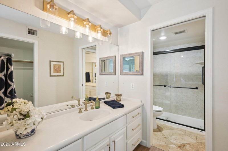 54-web-or-mls-N 56th Ave-S0502-054