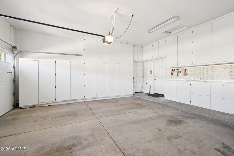 57-web-or-mls-N 56th Ave-S0502-057