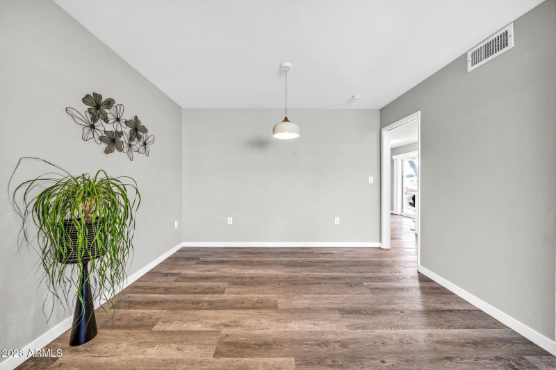 14633 N Boswell Blvd-10