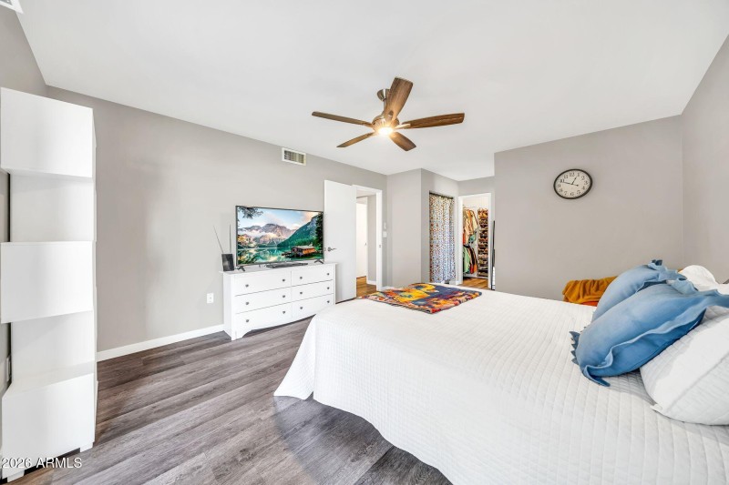 14633 N Boswell Blvd-23