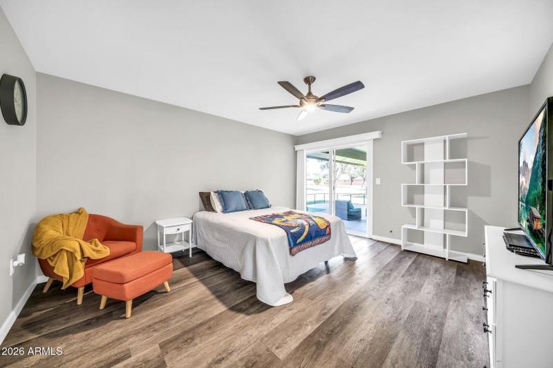 14633 N Boswell Blvd-25