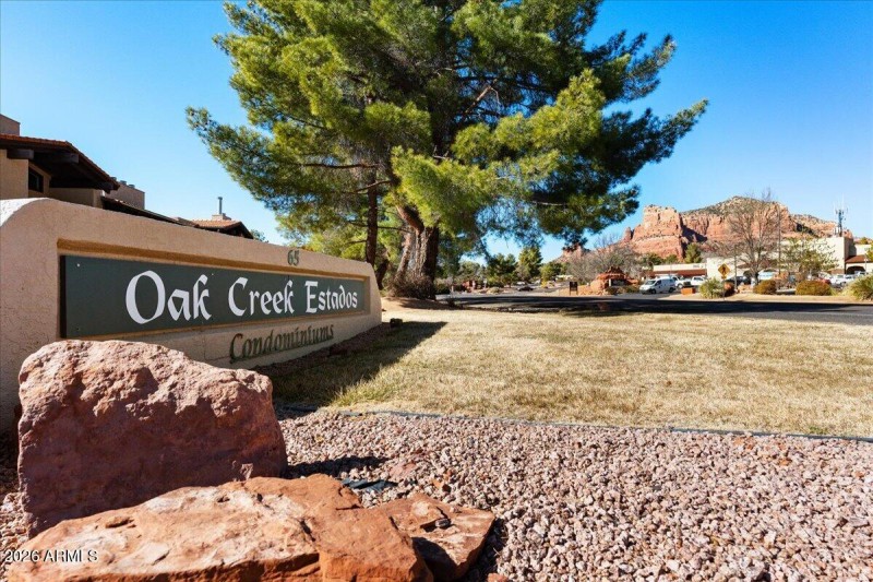 23-Oak Creek Estados Community