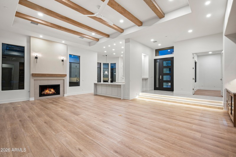 9280EThompsonPeakPkwy42-7