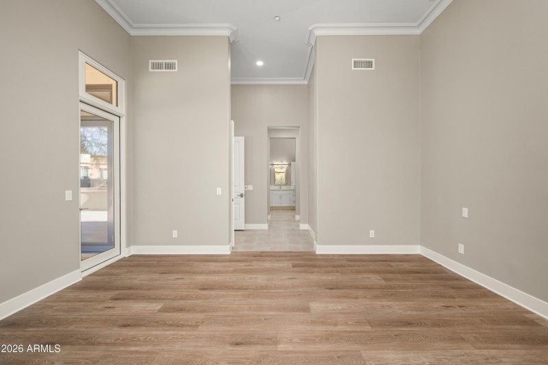 9280EThompsonPeakPkwy42-22