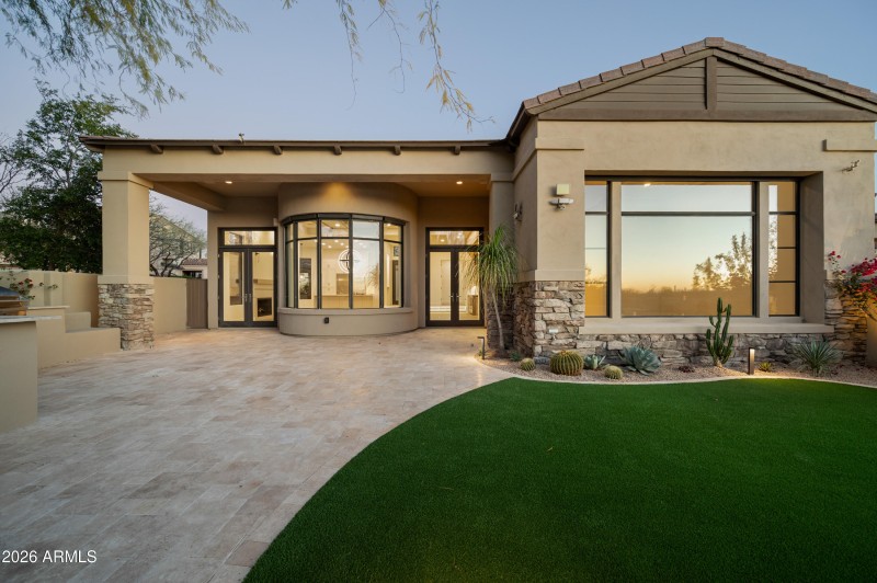 9280EThompsonPeakPkwy42-39