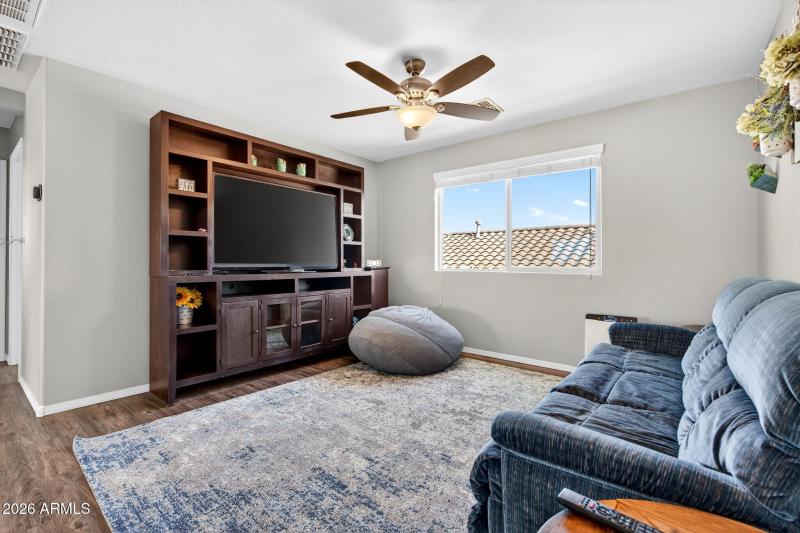 27-web-or-mls-027_A7400683