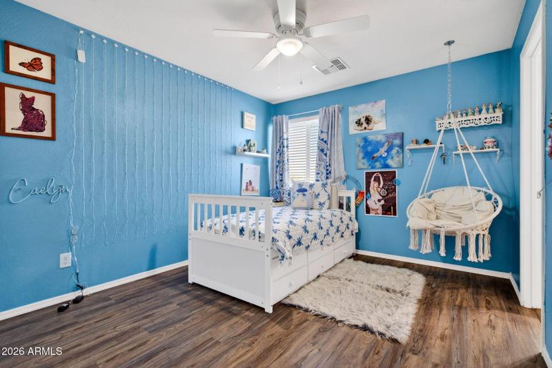 37-web-or-mls-037_A7400697