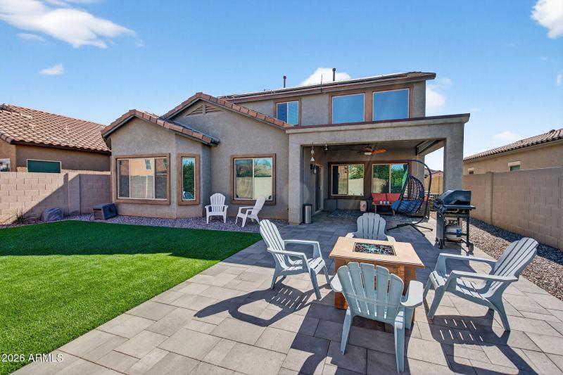 44-web-or-mls-044_A7400543