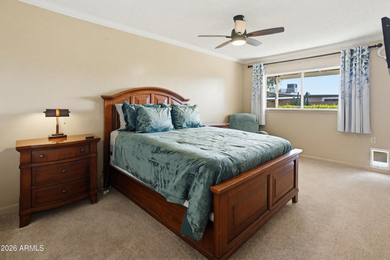 3321 W Greenway Rd-1