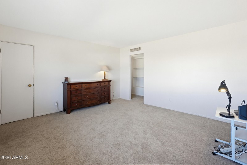 3321 W Greenway Rd-15