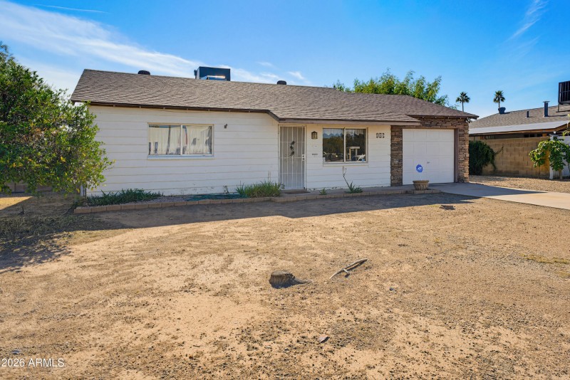 3321 W Greenway Rd-33