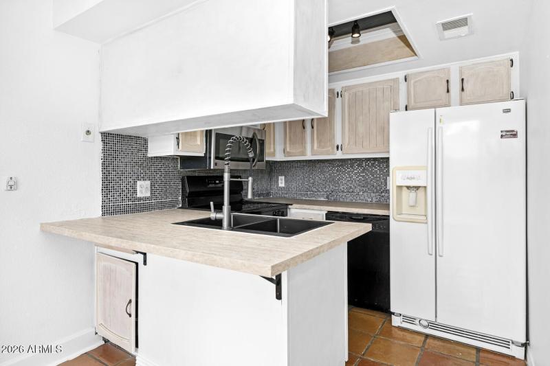 10411 N 11th Ave #11