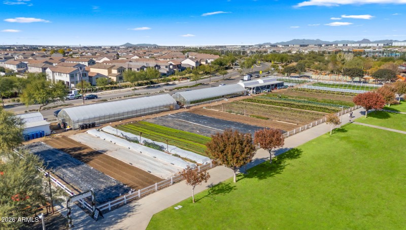 57-web-or-mls-EAST MARK COMMUNITY CENTER