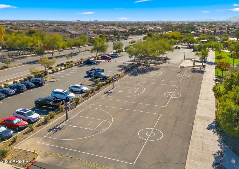 61-web-or-mls-EAST MARK COMMUNITY CENTER