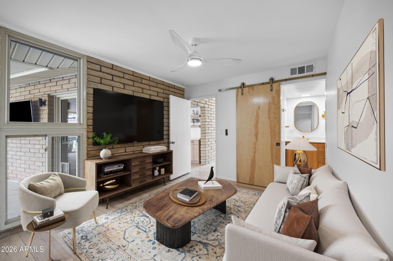 2306 N 55th St-16_VS