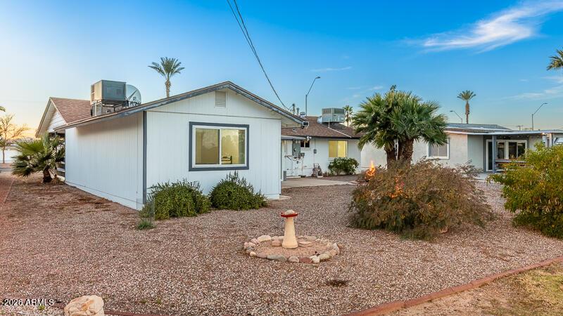 11633 North 107th Ave-39