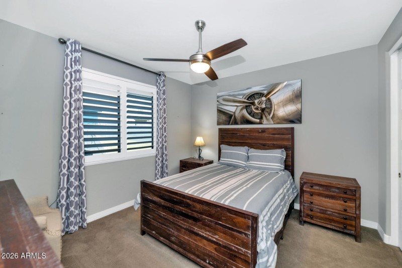 17012 W Sand Hills Rd-large-023-024-1701