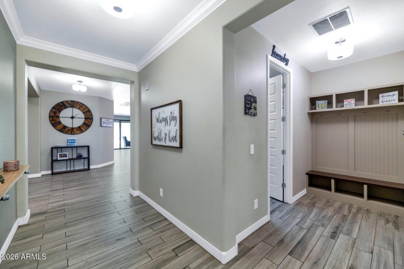 17012 W Sand Hills Rd-large-026-039-1701