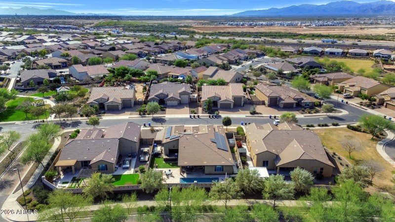 17012 W Sand Hills Rd-large-043-001-1701