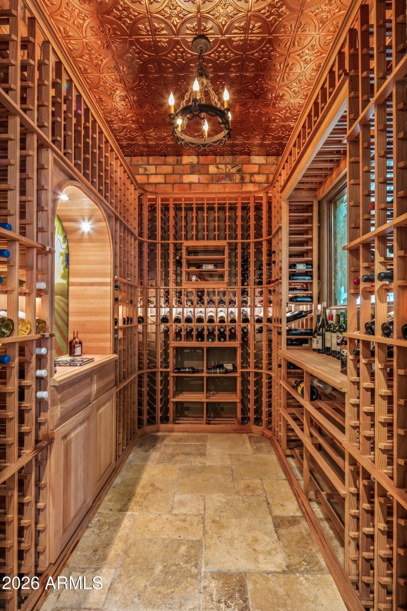 018_1000 Bottle Capacity