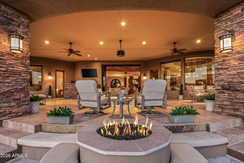 052_Firepit Ambiance